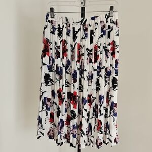 Banana Republic A-Line Skirt in White, Red, and Blue